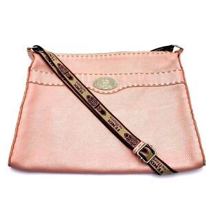 Auth Fendi Pebble Grain Leather Light Pink Messenger Bag Fendi Crossbody Strap